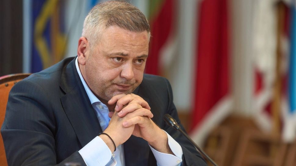 Ministrul Agriculturii a găsit vinovatul pentru deficitul comercial: preferința românilor pentru avocado și mozzarella 