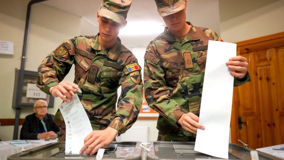 Risc de violențe stradale în Republica Moldova. Poliția este în gardă și a avertizat cetățenii