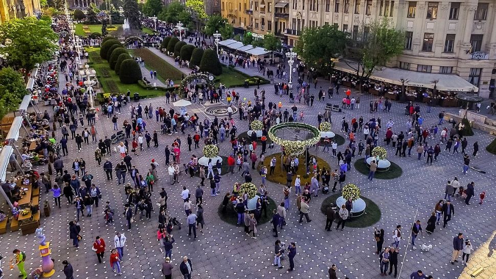 Un oraș din România figurează alături de New York și San Francisco pe lista destinațiilor perfecte de vizitat în octombrie