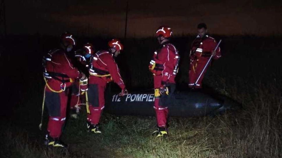 Descoperire macabră pe Crișul Repede: bărbat înecat, prins în vegetația subacvatică, la un metru de mal