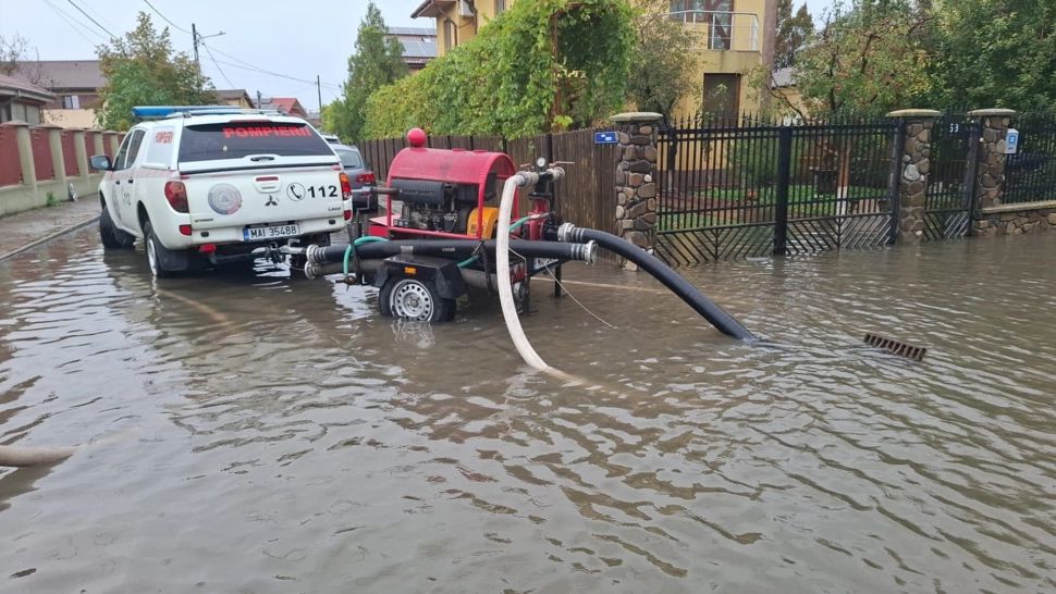 România, sub ape: inundații și pagube în 22 de județe și în Capitală. 110 localități, afectate