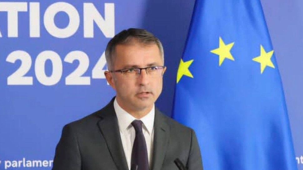 Reacție devastatoare a europarlamentarului PSD Dragoș Benea la propunerea UE ca minori să-și aleagă GENUL:  "Jenant să construim o realitate paralelă cu realitatea biologică şi să facem din asta o misiune a Uniunii Europene!"