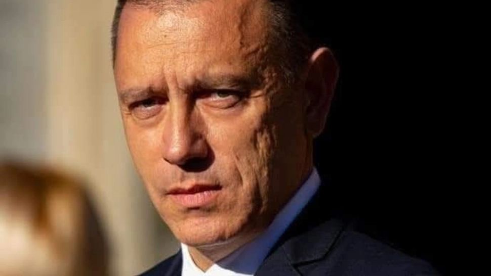 "Nu îl atac, dar greșește!". Mihai Fifor, despre premierul Bolojan: "Conduce țara cu o încăpățânare demnă de un kamikaze"