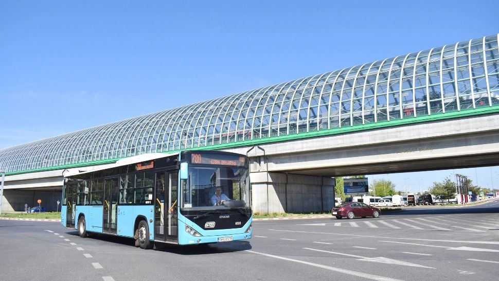 Trenurile spre Aeroportul Otopeni, suspendate temporar. Ce alternativă există pentru călători