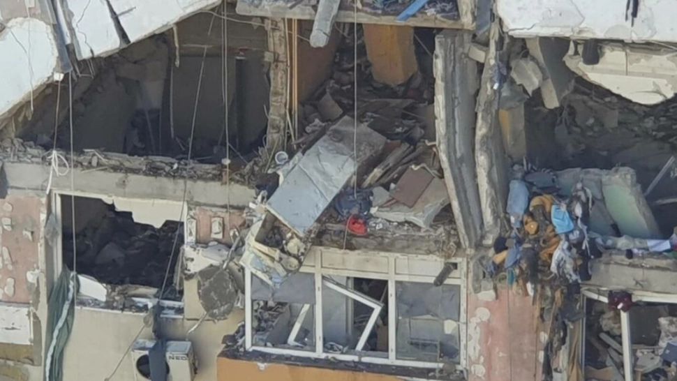 Risc URIAȘ la 4 zile de la explozie: clădirea se poate prăbuși. Începe DEMOLAREA blocului după tragedia din Rahova