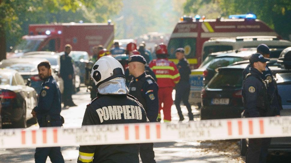 Înregistrarea discuției dintre un pompier și un angajat Distrigaz, surprinsă imediat după explozia din Rahova: „Au fost pierderi. Deci toate astea sunt oprite de ieri”