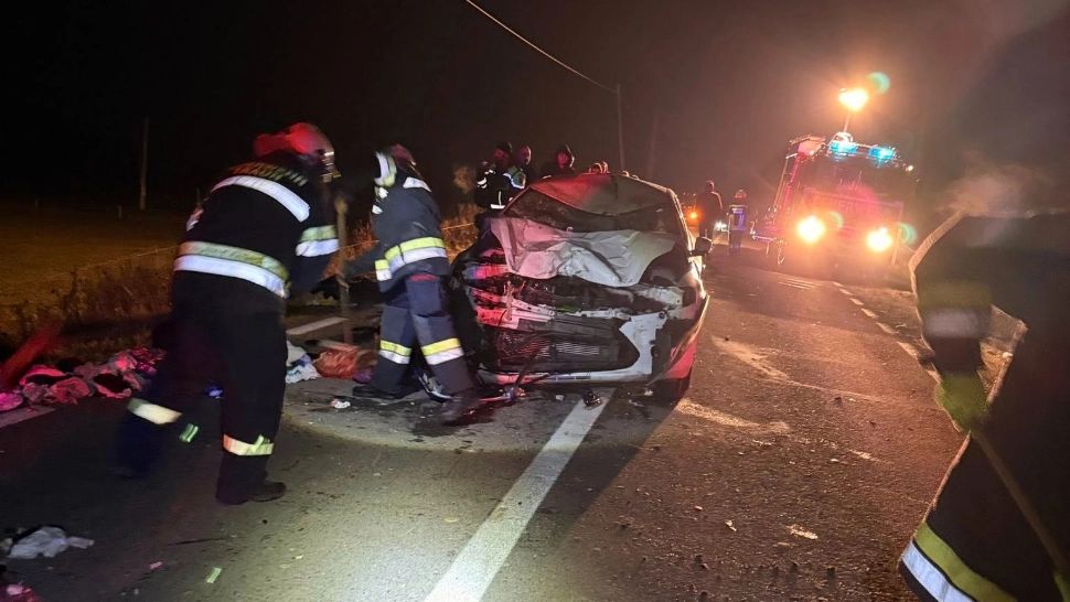 Tragedie în Maramureș: Minor mort și mai mulți răniți într-un accident între o mașină și o căruță