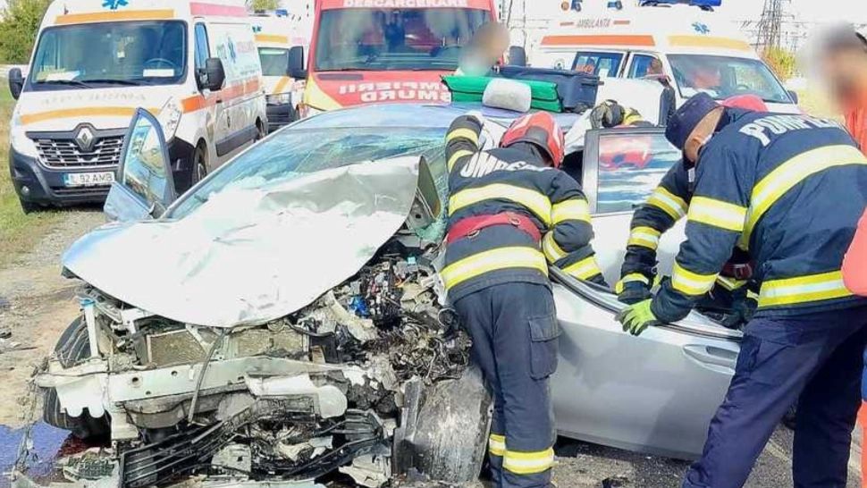 Carambol cu patru mașini în Slobozia. Patru persoane au fost rănite 