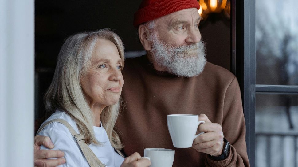 La ce vârstă apare bătrânețea. Ce arată un nou studiu