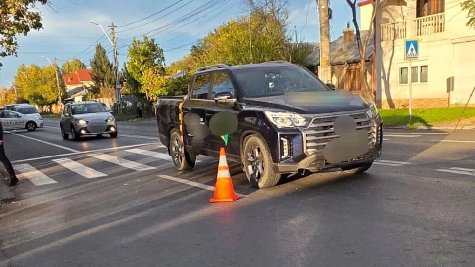 Două fete, de 4 și 14 ani, spulberate de un șofer pe o trecere de pietoni din Brăila