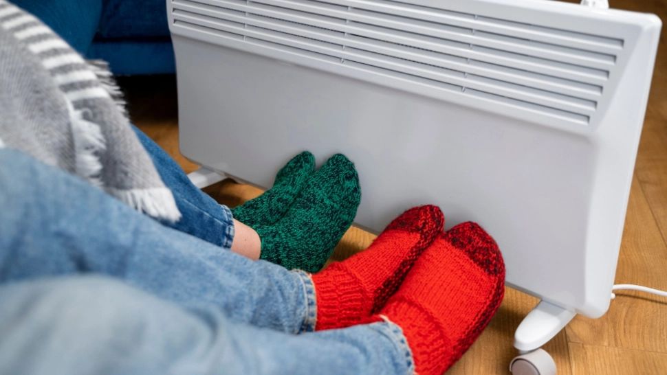 Mii de bucureșteni stau în frig în apartamente, într-una din cele mai geroase nopți – HARTĂ