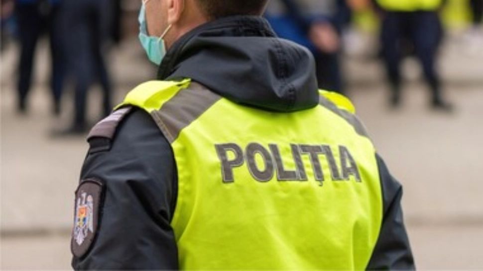 Bărbat acuzat că ar fi abuzat timp de patru ani de fiica partenerei sale. Faptele ar fi început când minora avea 10 ani