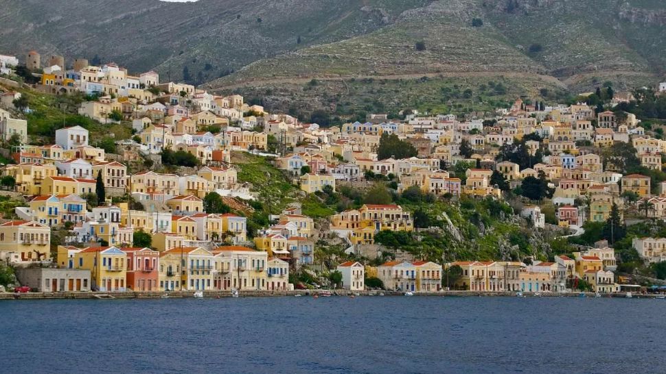 Vacanțele în Grecia se scumpesc. Mai multe insule vor să perceapă taxe noi turiștilor români