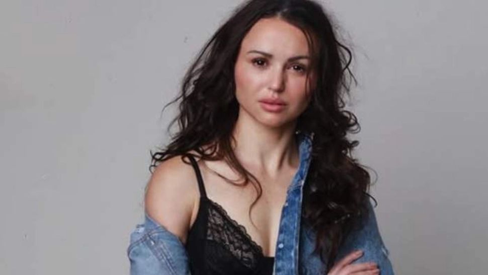 O influenceriță și fiica ei au fost găsite fără viață în apartamentul lor din Rio de Janeiro