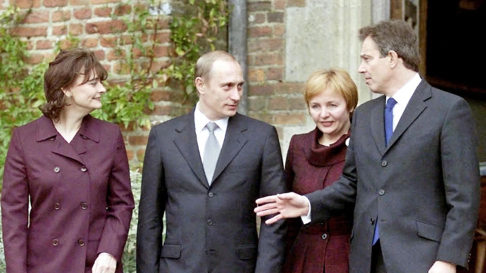 Vladimir Putin, amintiri surprinzătoare despre o dimineață în pijamale, alături de Tony Blair: „Am băut cafea împreună”