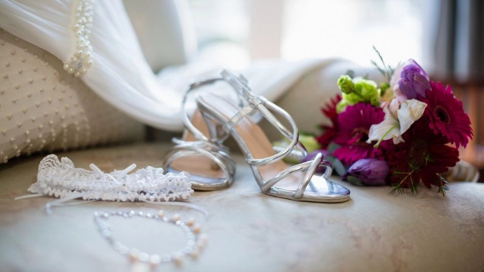 Ghid pentru mirese: cele mai cunoscute superstiții românești și obiceiuri internaționale de nuntă