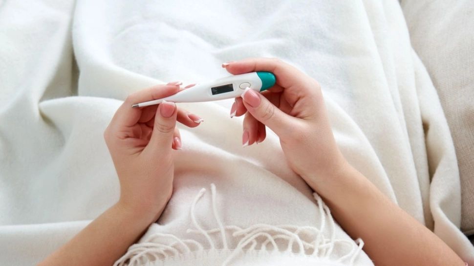 Cum să reduci febra natural: remedii eficiente fără medicamente