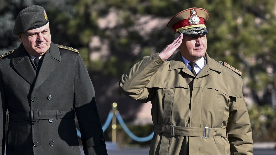 Avertisment sumbru de la șeful Statului Major: Nu e exclus un atac al Rusiei