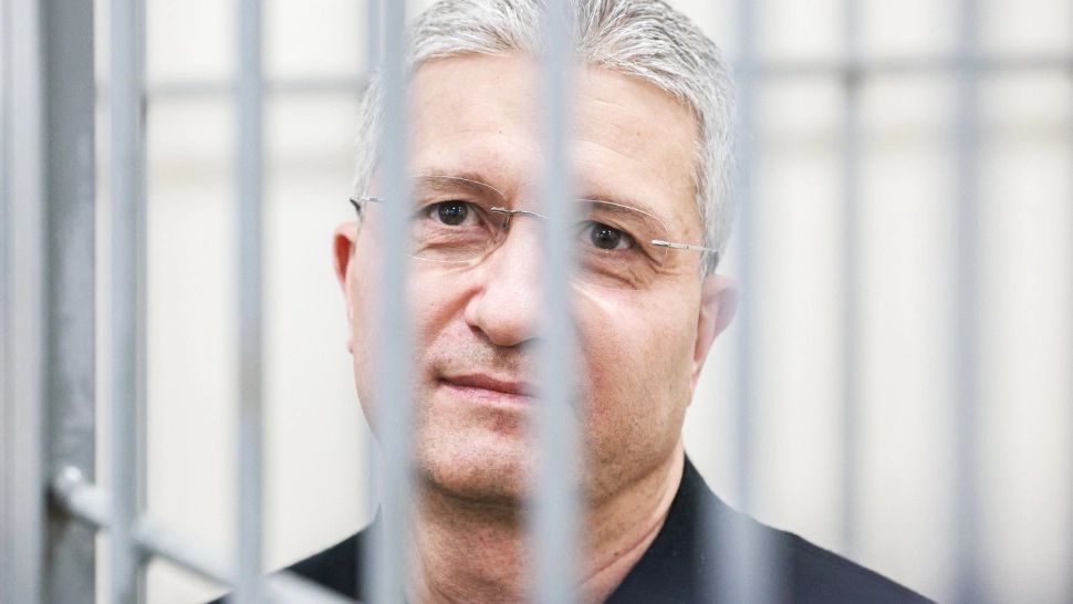 Fostul vice-ministru rus al Apărării cere să fie trimis pe front în Ucraina ca să scape de închisoare. A fost prins cu fraudă de 4 miliarde de ruble