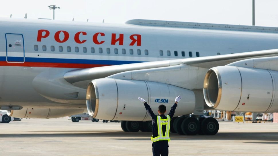 Polonezii îl avertizează pe Putin: Dacă zboară deasupra țării lor, îl trimit direct la Tribunalul de la Haga