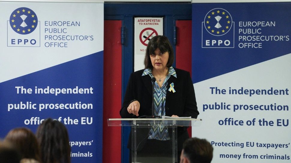 Rețelele infracționale chinezești invadează UE. Avertisment de la procurorul-șef al Parchetului European, Laura Codruța Kovesi