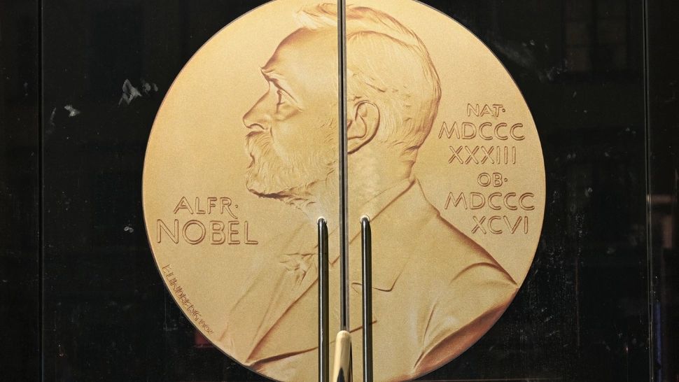 Câştigătorul Premiului Nobel pentru Pace este anunţat astăzi. Ce se întâmplă în sala unde se decide cine va primi cel mai prestigios premiu din lume? Pentru prima dată în 125 de ani, presa a avut acces