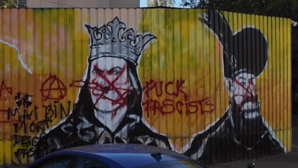 Sediul central al AUR, din București, a fost vandalizat - VIDEO