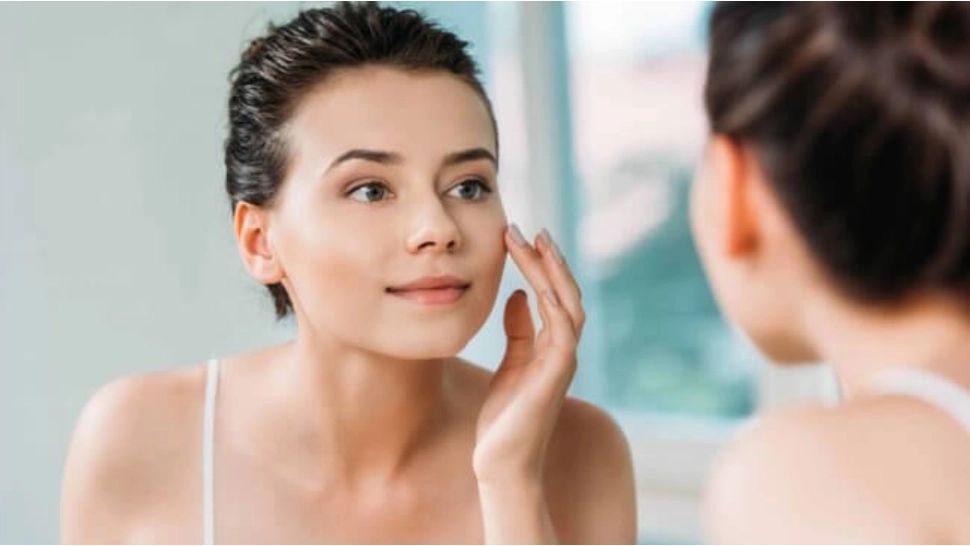 Top 7 alimente care îți fac pielea să strălucească. Tenul tău va fi mai sănătos și luminos