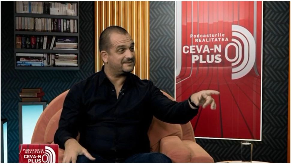 Podcasturile REALITATEA - Ceva-n PLUS Andrei Vulpescu vine cu dezvăluiri în premieră: ”Mi se pare o eroare să așteptăm ca celălalt să iubească ca noi” - VIDEO