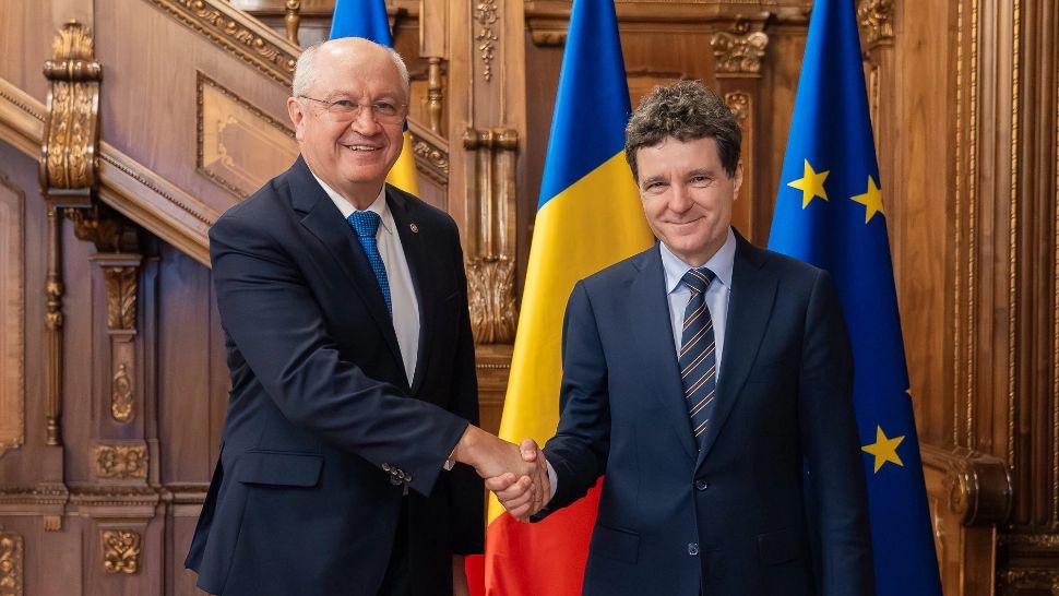 Nicușor Dan ignoră insulta moldovenilor, întrevedere cu premierul Moldovei care se bucura acum două săptămâni că România o duce rău - VIDEO