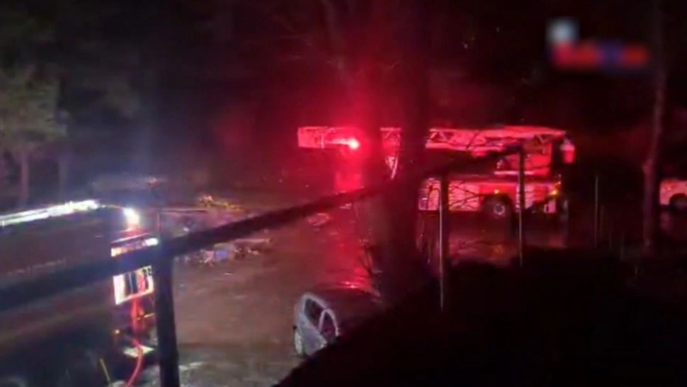 Incendiu la Spitalul Municipal din Caransebeș: zeci de pacienți, evacuați în ploaie