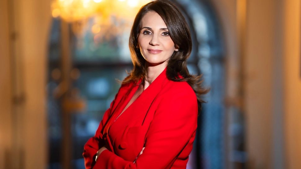 Podcasturile REALITATEA - Ceva-n PLUS cu Anca Alexandrescu: Politicul a ajuns să distrugă tot ce este bun în țara asta - VIDEO