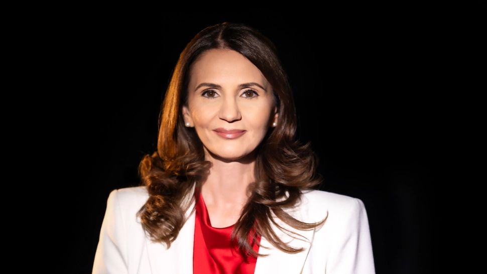 Anca Alexandrescu: "România are nevoie de alegeri anticipate"
