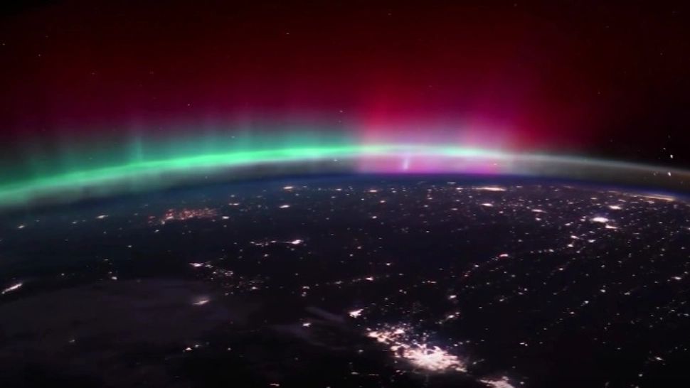 Imagini spectaculoase: Aurora Boreală, văzută din spațiu