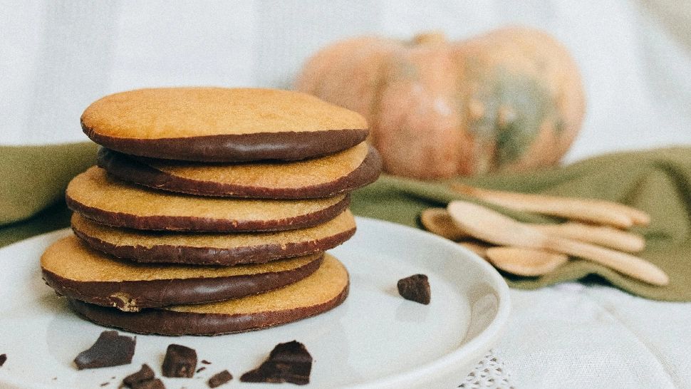 Clătite cu dovleac în aluat. Sunt pufoase, aromate și de sezon