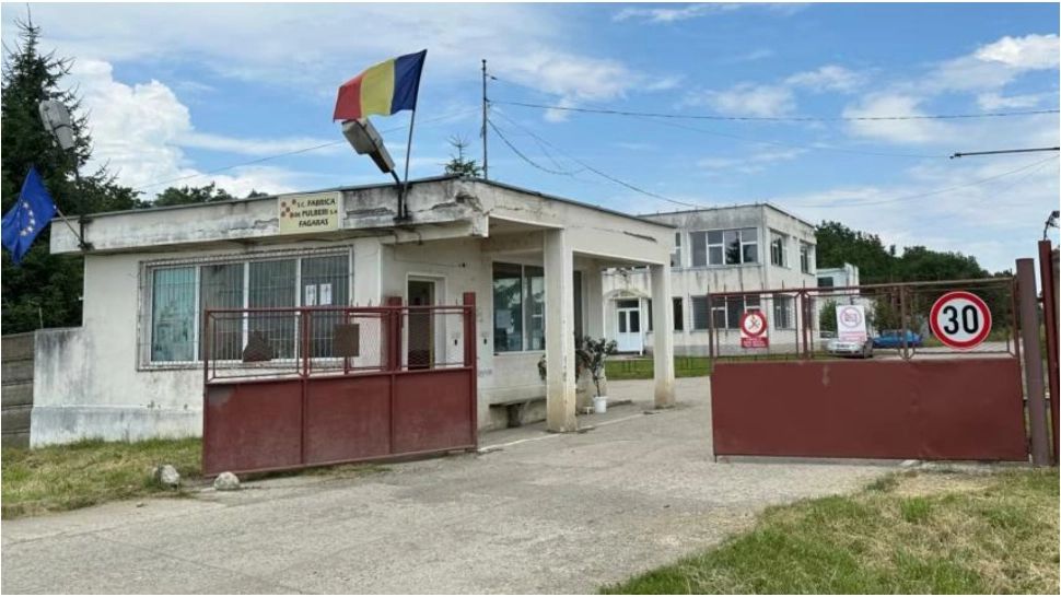 Ministrul Economiei, despre revitalizarea fabricii de pulberi Făgăraș: ”Acolo arde gunoi lângă substanță explozivă”