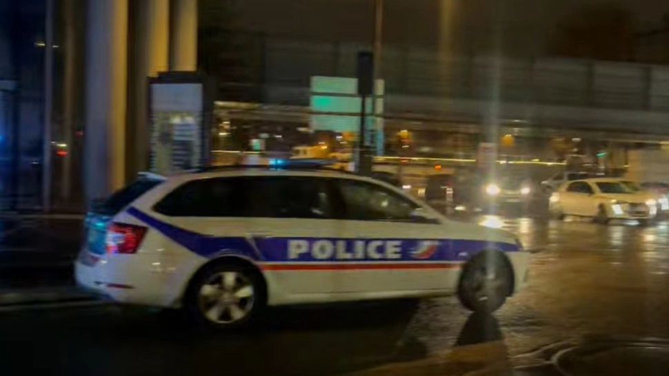 Alertă cu bombă la un post TV din Paris. Sediul a fost evacuat