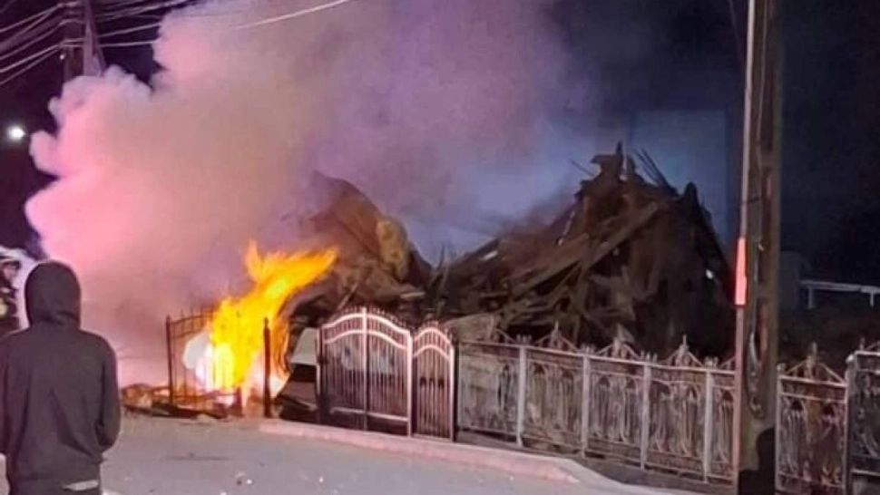 Tragedia de la Dej. Explozia care a distrus o locuință ar fi fost provocată chiar de victimă, un fost militar aflat în divorț