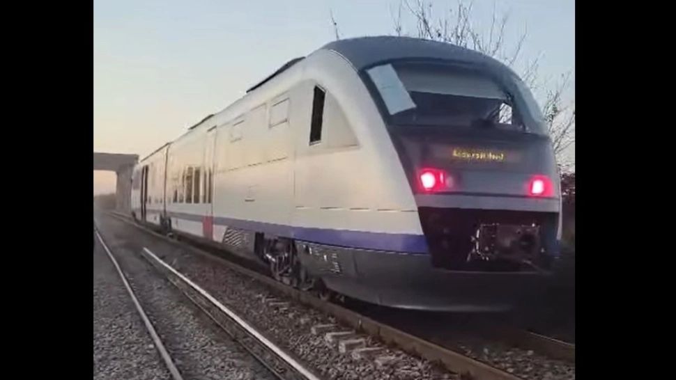MOARTE pe șine la Leordeni: Un bărbat a fost spulberat de tren VIDEO