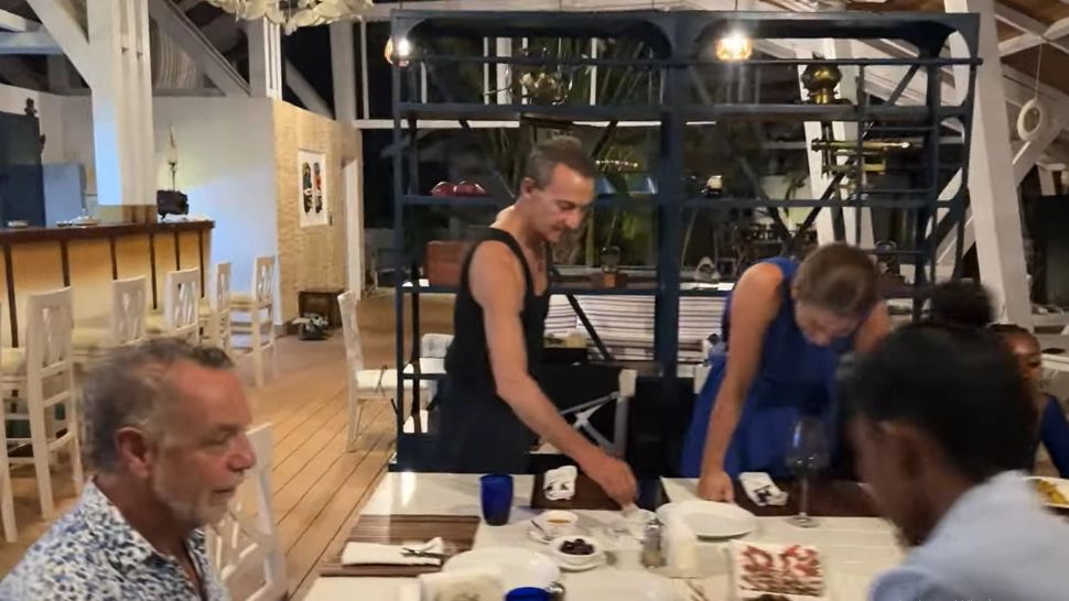 Radu Mazăre, filmat în resortul său de lux din Madagascar. Cu ce se ocupă fostul primar după ce a scăpat de jumătate din condamnare – VIDEO