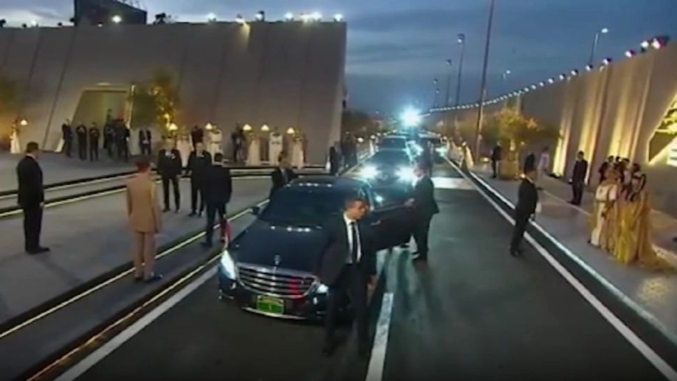 Moșteanu înlocuiește trupele SUA cu un tratat cu Egiptul. Rezistul de la Apărare vrea exerciții comune cu armate din Africa