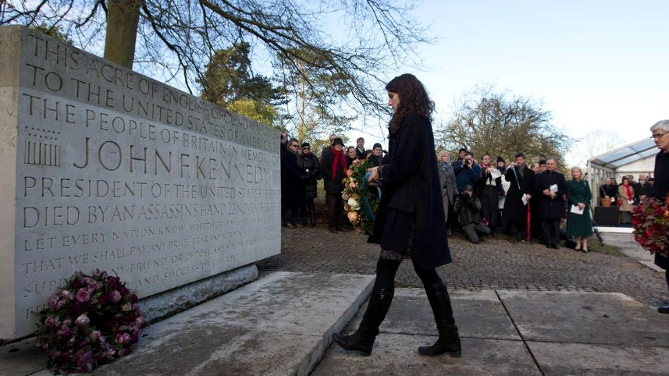 Blestemul Kennedy lovește chiar în ziua în care s-a comemorat asasinarea lui JFK. Nepoata fostului președinte mai are doar câteva luni de trăit