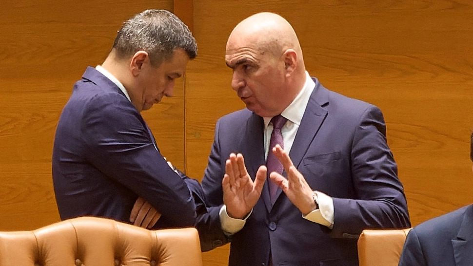 Scandal în coaliție: salariile militarilor, pe lista tăierilor. Cine s-a opus acestei inițiative
