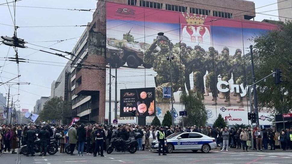 Proteste masive în Serbia împotriva legii care facilitează proiectul imobiliar al lui Jared Kushner, ginerele lui Donald Trump