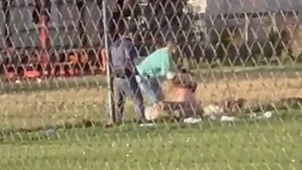 Scandal la Centrul pentru Persoane cu Dizabilități din Bihor: o infirmieră a fost reținută după ce a fost filmată bătând o tânără rezidentă