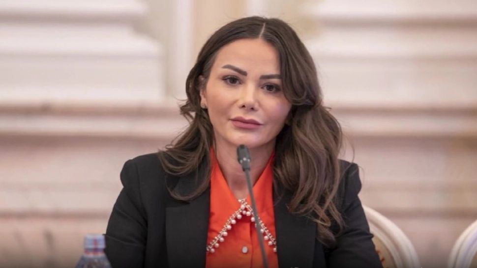 Confruntarea momentului în fața magistraților! Senatoarea Valentina Aldea și Oana Ungureanu, cea care a lovit-o cu o rangă urmează să se întâlnească în instanță în zilele următoare
