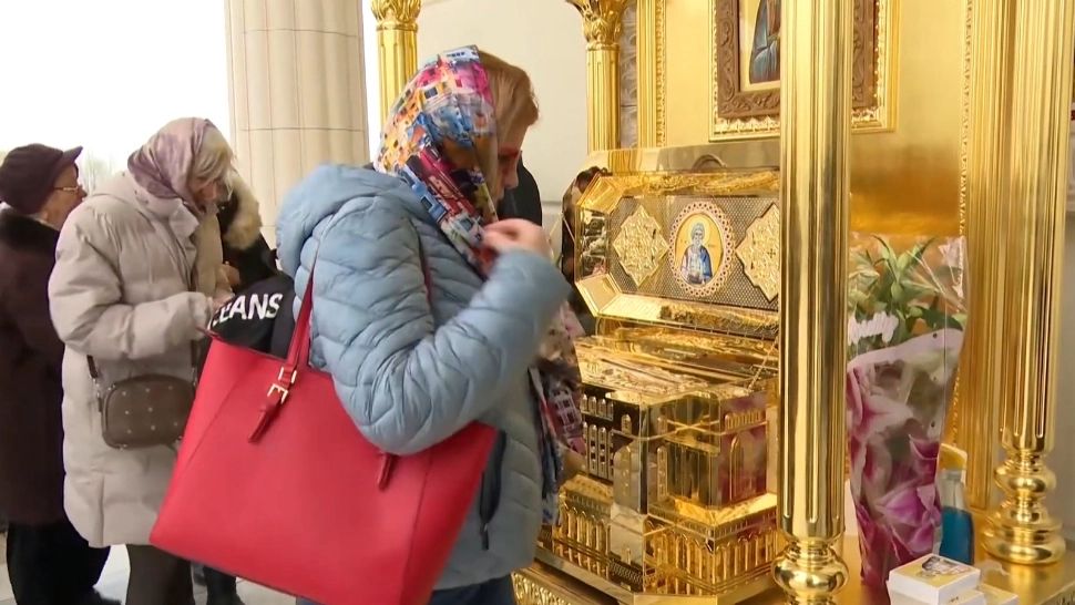Pelerinaj de Sf. Andrei la Catedrala Națională. Sute de oameni au trecut pragul lăcașului de cult VIDEO