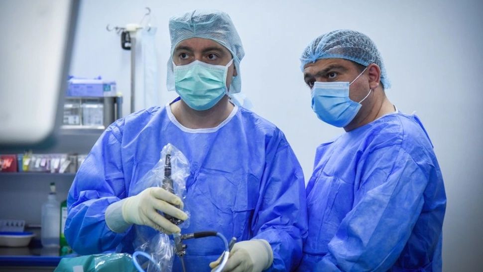 O căzătură în timpul dansului i-a afectat viața mulți ani. Cum a fost tratată o tânără