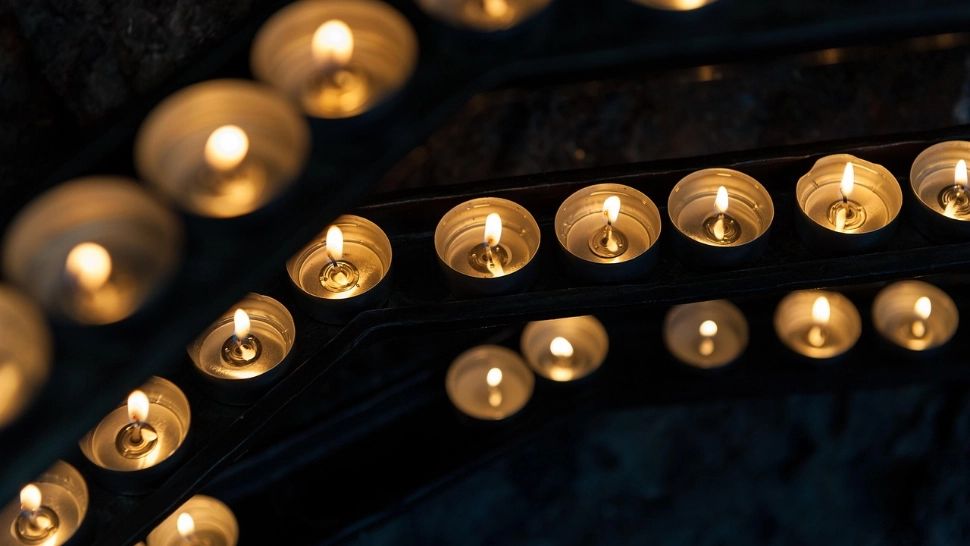 Tragedie în Alpi. Un fotbalist german de 22 de ani a murit după ce a căzut de pe o pârtie de schi din Austria