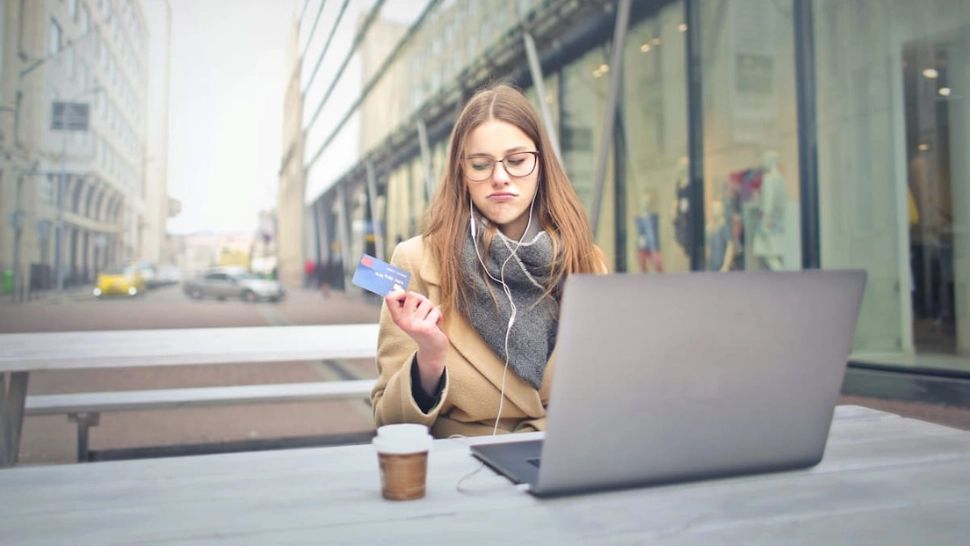 Cum să obții un credit online rapid fără documente fizice într-o oră?